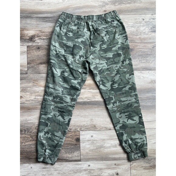 Free Planet Olive Camo Women’s Joggers Size Medium Cotton Spandex Blend - Picture 2 of 8